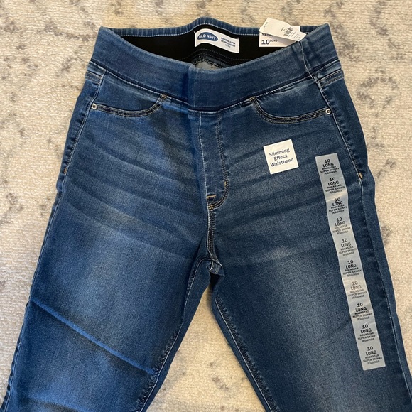 Old Navy Rockstar Super Skinny Jeggings - Picture 3 of 4